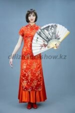 03968 Китайский народный женский костюм. Ципао (10000 тг), юбка (4000 тг), веер (4000 тг)