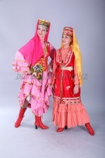 02318 Женские национальные татарские костюмы