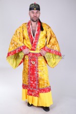 02453 Китайский национальный мужской костюм. Кимоно (10000 тг), головной убор (2000 тг)