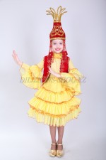 00531 Казахский национальный костюм 02. Платье (2000 тг), камзол (2000 тг), головной убор (2000 тг)