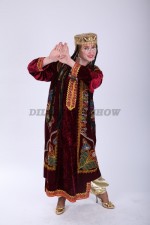 02203 Таджикский народный костюм. Платье (8000 тг), шаровары (2000 тг) камзол (4000 тг), тюбетейка с косами (3000 тг)