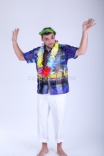 02513 Гавайский мальчик. Рубашка (2000 тг), ожерелье (1000 тг), венок (1000 тг), брюки (5000 тг)