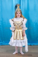 0114. Казахский костюм Томирис на 4-5 лет