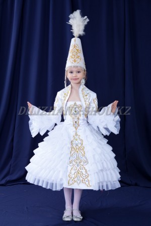0088. Казахский костюм Карлыгаш короткий