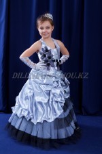 00913 Бальное платье "Капризная принцесса 08" (4000 тг), диадема (1000 тг), перчатки (2000 тг)