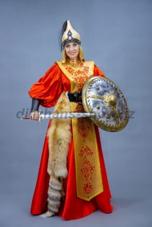 04172 Женский костюм сакской воительницы. Платье (12000 тг), фартук (7000 тг), ремень (2000 тг), головной убор (3000 тг), поручи (3000 тг), щит (1000 тг), меч (3000 тг), колье (2000 тг), лиса (12000 тг)