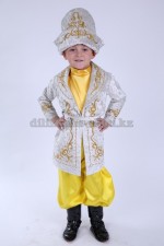 00571 Казахский национальный костюм "Амир" (01). Чапан с головным убором (7000 тг), шаровары (2000 тг), рубашка (2000 тг)