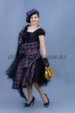 04350 Женский костюм в Шотландском стиле