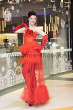 05028 Бурлеск