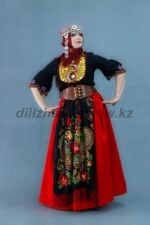 05080 Русский женский костюм
